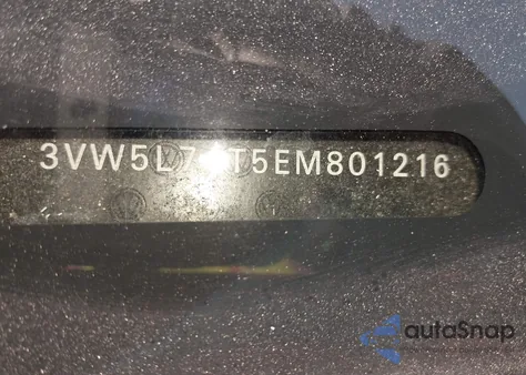 2014 Volkswagen Beetle из США, поврежденный, VIN 3VW5L7AT5EM801216